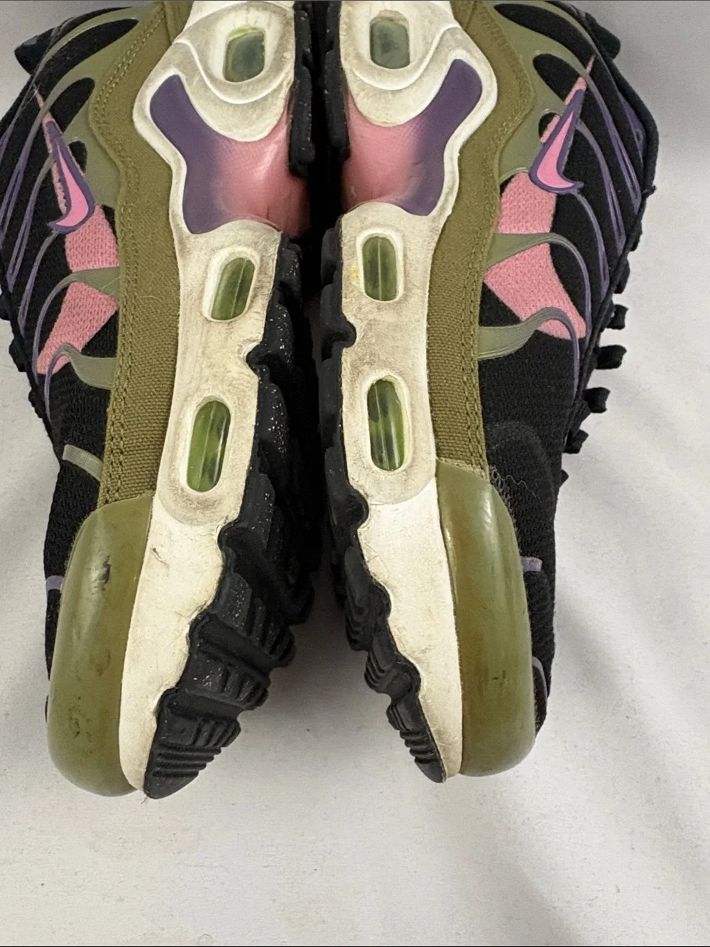Nike Air Max Plus GS Kids Youth Size 5Y Black Canyon Purple
